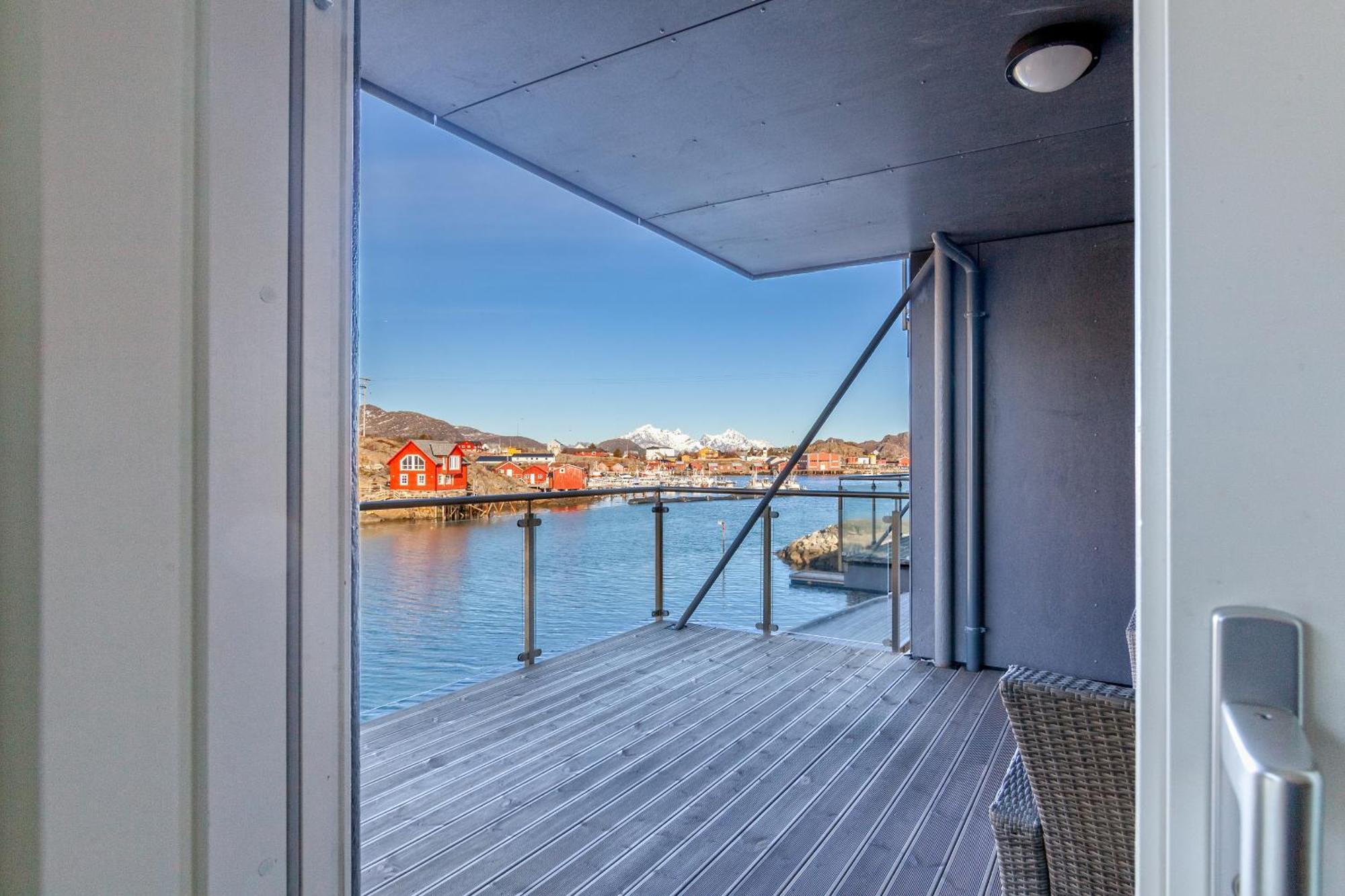 Gjermesoy Luxury Apartment Ballstad Dış mekan fotoğraf